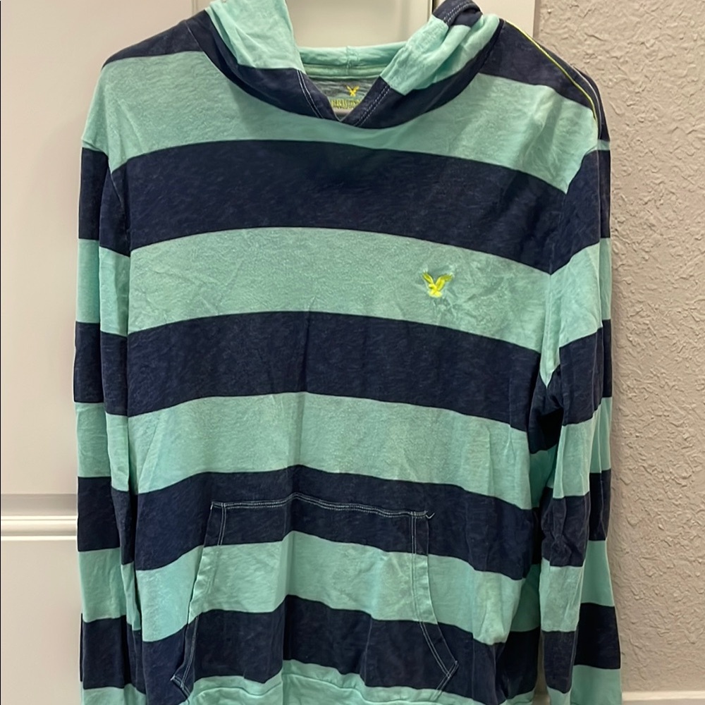 American Eagle Lightweight Hooded Shirt